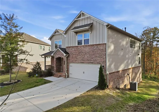 3rd image of 1435 Lemon Balm Ct, Lawrenceville, GA 30045 | MLS# 7654842