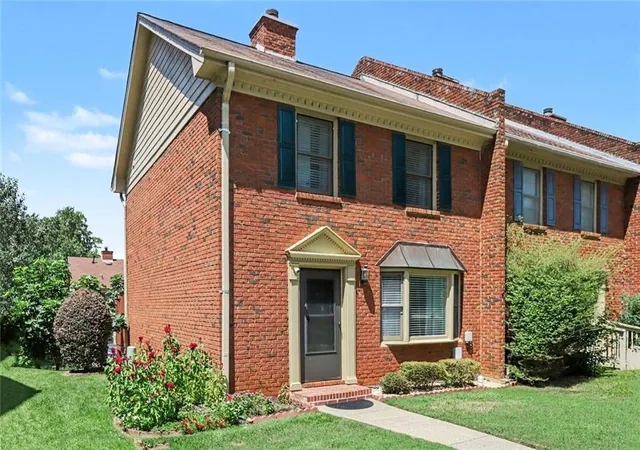 3rd image of 6139 Winfield Ct, Tucker, GA 30084 | MLS# 7824137