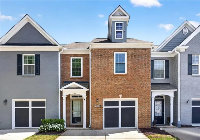Photo 3 of Townhouse for sale at 4909 Sherwood Way, Cumming, GA 30040 | MLS# 7753184 | Listing updated on 2026-08-27