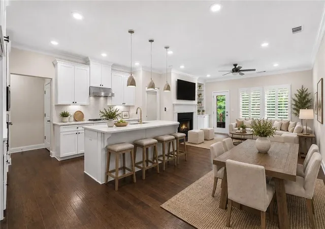 Photo 4 of Sale Pending at 1610 Prestwick Ln, Atlanta, GA 30338 | MLS# 7819106 | Listing updated on 2026-08-30