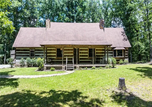 2nd image of 432 Melson Rd Sw, Cave Spring, GA 30124 | MLS# 7792536