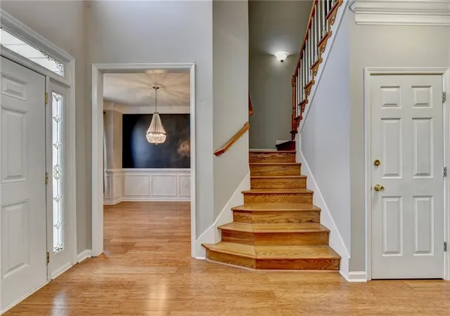 5th image of 365 Ruby Forest Pkwy, Suwanee, GA 30024 | MLS# 7787071
