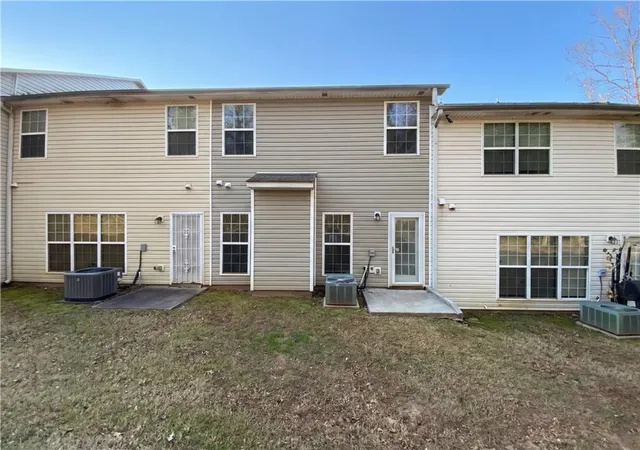 Homes for sale in Jonesboro, GA | 8506 Kaden Dr, Jonesboro, GA 30238 | MLS# 7718622