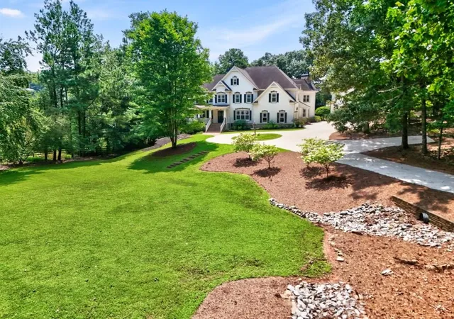 Photo 2 of Single family home for sale at 14025 Freemanville Rd, Alpharetta, GA 30004 | MLS# 7815601 | Listing updated on 2026-09-01