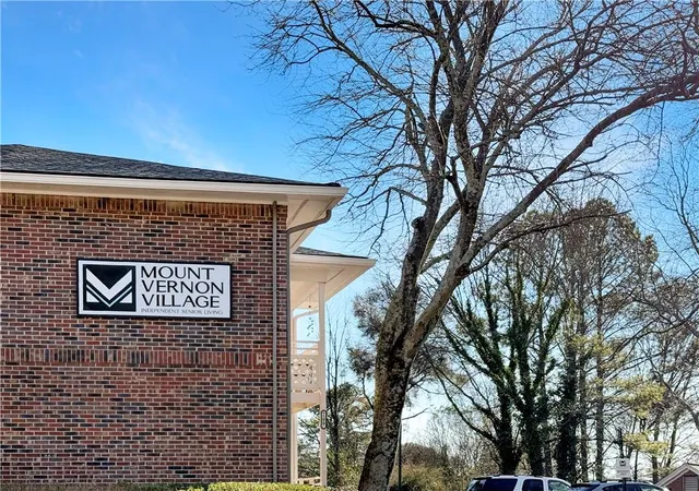 3rd image of 475 Mount Vernon Hwy Ne #A104, Sandy Springs, GA 30328 | MLS# 7822235