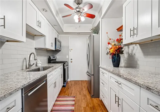 3rd image of 6851 Roswell Rd #F32, Sandy Springs, GA 30328 | MLS# 7786767