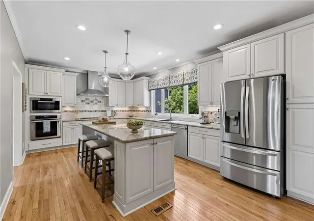 Photo 3 of Sale Pending at 3671 Forest Peak Landing, Marietta, GA 30066 | MLS# 7761041 | Listing updated on 2026-08-18