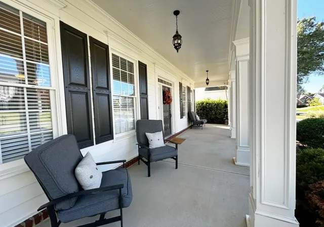 Photo 3 of Sale Pending at 5337 Cabot Crk Dr, Buford, GA 30518 | MLS# 7768509 | Listing updated on 2026-10-01