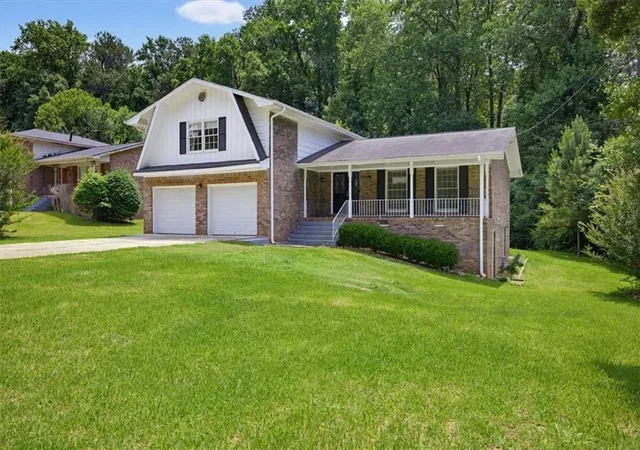 2nd image of 2969 Stratford Mill Rd, Lithonia, GA 30038 | MLS# 7789611
