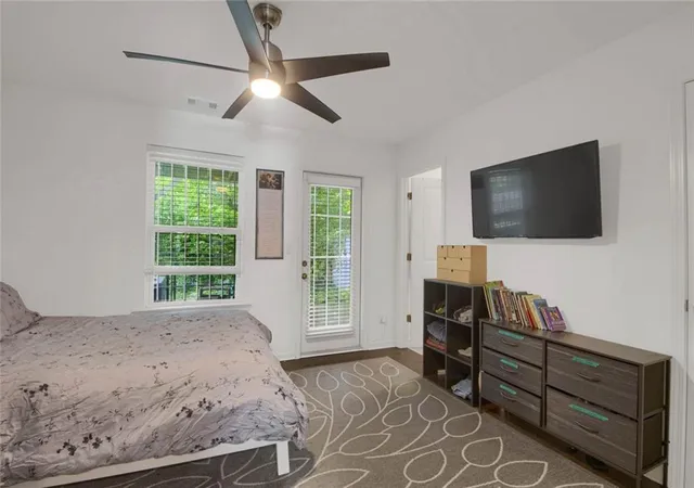 5th image of 859 Sw Society Cir Sw, Atlanta, GA 30331 | MLS# 7779340