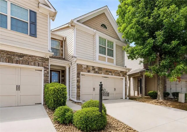 Photo 2 of Townhouse for sale at 5667 Radford Loop, Fairburn, GA 30213 | MLS# 7803315 | Listing updated on 2026-07-11