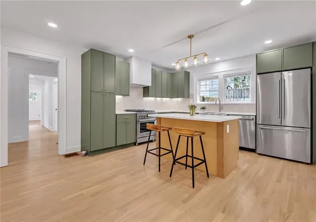 Photo 1 of Single family home for sale at 1004 Westmoor Dr Nw, Atlanta, GA 30314 | MLS# 7811490 | Listing updated on 2026-08-28