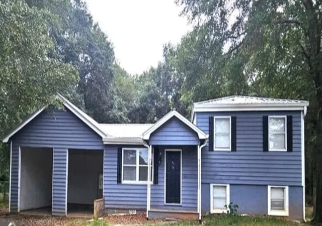 Photo 1 of Single family home for sale at 222 Dobbins Ml Rd, Griffin, GA 30223 | MLS# 7861277 | Listing updated on 2026-10-30