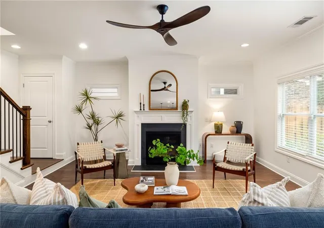 1st image of 1052 Johnson Grv, Atlanta, GA 30318 | MLS# 7812671