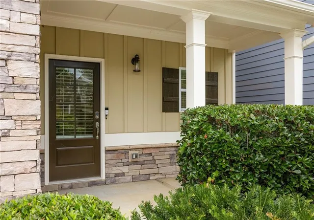 3rd image of 1052 Johnson Grv, Atlanta, GA 30318 | MLS# 7812671