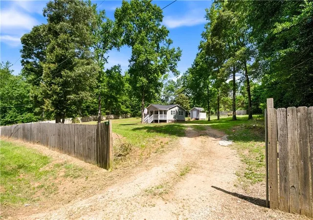 Homes for sale in Maysville, GA | 108 Upland Dr, Maysville, GA 30558 | MLS# 7787394