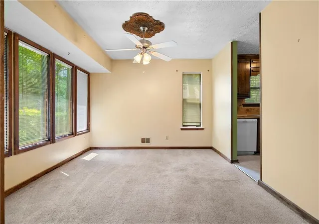 5th image of 2656 Royal Oak Ct, Acworth, GA 30102 | MLS# 7819376