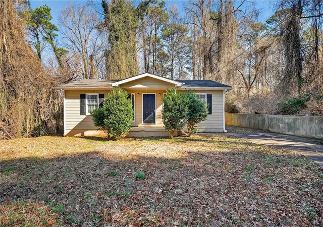 1st image of 1826 County Line Rd, Atlanta, GA 30331 | MLS# 7816670