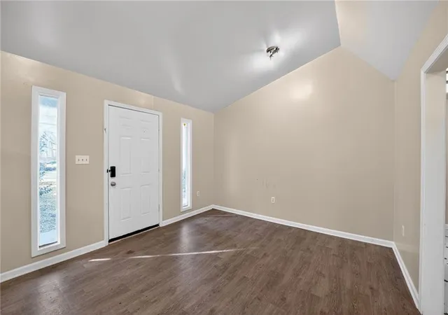 5th image of 1826 County Line Rd, Atlanta, GA 30331 | MLS# 7816670