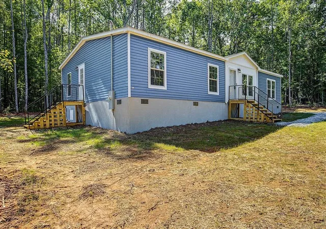 3rd image of 140 B Lakeshore Dr, Eatonton, GA 31024 | MLS# 7824799