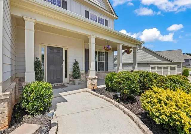 Photo 3 of Single family home for sale at 1515 Highland Crk Dr, Monroe, GA 30656 | MLS# 7822150 | Listing updated on 2026-09-14