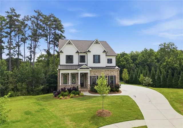 Photo 2 of Single family home for sale at 3816 Havenrock Dr, Marietta, GA 30066 | MLS# 7800465 | Listing updated on 2026-09-17