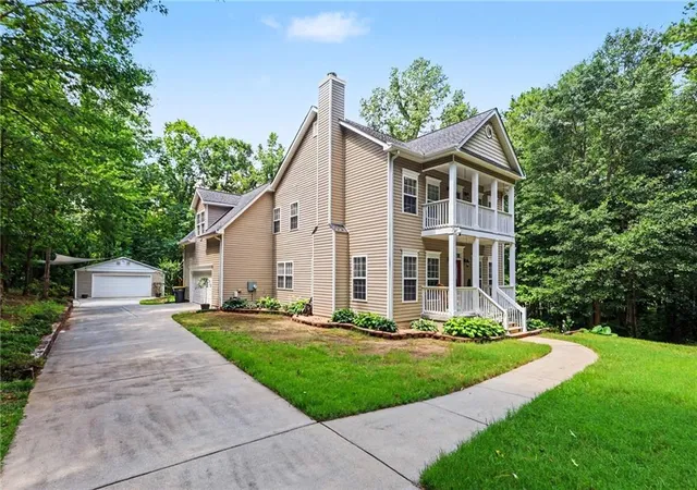3rd image of 21 Blaze Ct, Palmetto, GA 30268 | MLS# 7804327