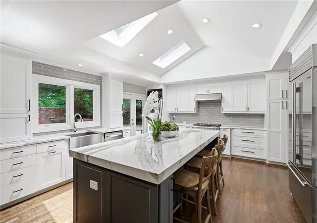 Photo 2 of Single family home for sale at 2321 Bohler Rd Nw, Atlanta, GA 30327 | MLS# 7828116 | Listing updated on 2026-09-13