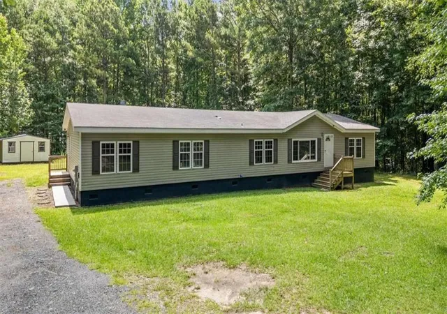 Homes for sale in Franklin, GA | 421 Glenn Rd, Franklin, GA 30217 | MLS# 7800861