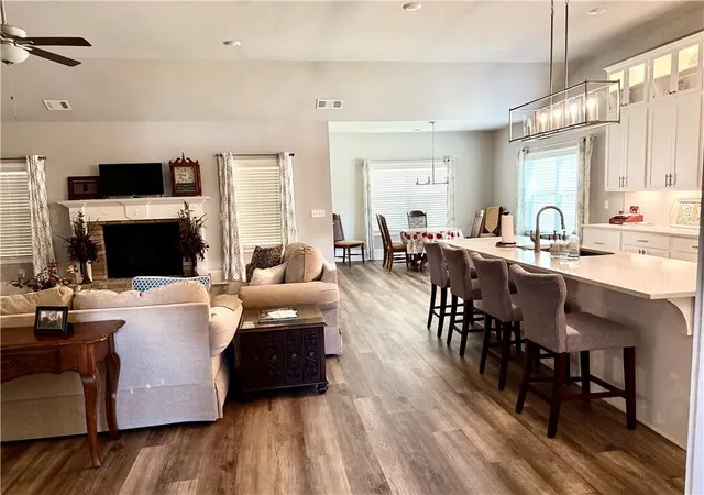 4th image of 2078 Sidney Cove Ct, Buford, GA 30518 | MLS# 7782255