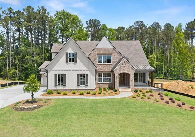 Photo 1 of Single family home for sale at 002 Amber Glow Ln Nw, Acworth, GA 30101 | MLS# 7829510 | Listing updated on 2026-09-01