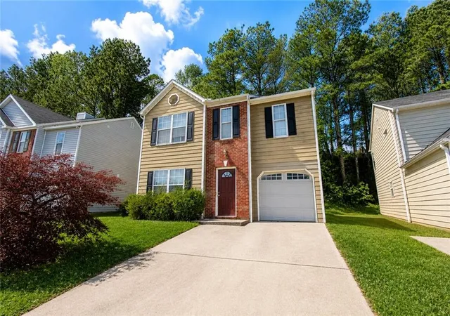 Photo 3 of Single family home for sale at 6488 Drake Manor, Austell, GA 30168 | MLS# 7686198 | Listing updated on 2026-10-06