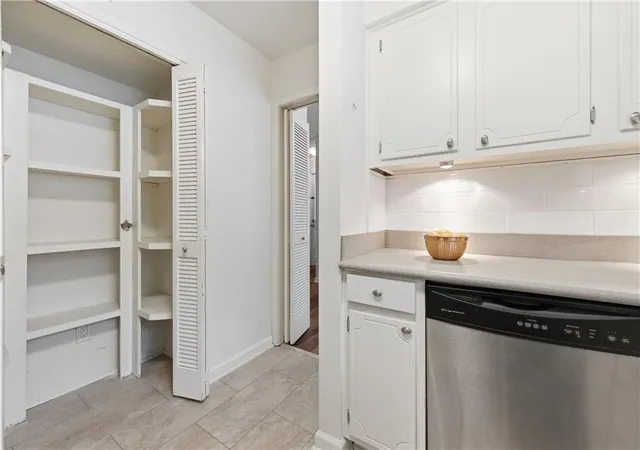 5th image of 73 Montre Sq, Atlanta, GA 30327 | MLS# 7675748
