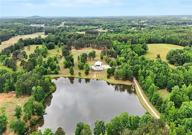 Photo 3 of Single family home for sale at 1151 Social Cir Fairplay Rd, Social Circle, GA 30025 | MLS# 7765035 | Listing updated on 2026-08-21