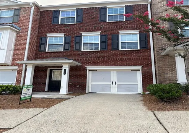Photo 1 of Townhouse for sale at 2098 Meadow Peak Rd, Duluth, GA 30097 | MLS# 7810318 | Listing updated on 2026-09-16
