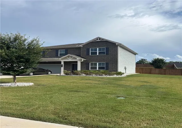 Photo 2 of Single family home for sale at 369 Amsterdam Way, Hampton, GA 30228 | MLS# 7803350 | Listing updated on 2026-08-20