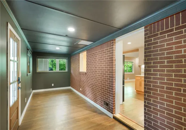 5th image of 1679 Seayes Rd Sw, Mableton, GA 30126 | MLS# 7758754