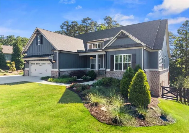 Photo 1 of Single family home for sale at 5420 Fishermans Cvs, Gainesville, GA 30506 | MLS# 7783437 | Listing updated on 2026-09-29