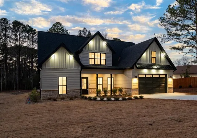 1st image of 140 Cambridge Ct, Calhoun, GA 30701 | MLS# 7745719