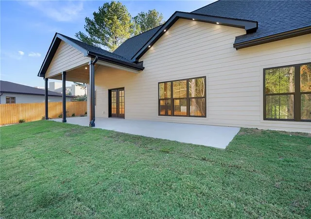 31st image of 140 Cambridge Ct, Calhoun, GA 30701 | MLS# 7745719