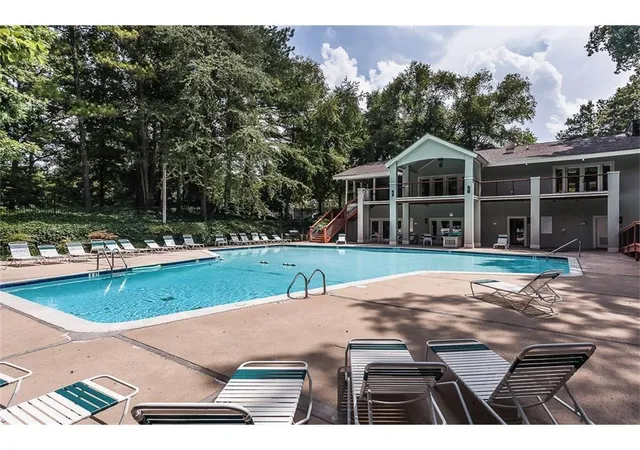 Photo 3 of Condo for sale at 605 Garden Ct, Sandy Springs, GA 30328 | MLS# 7811074 | Listing updated on 2026-08-25