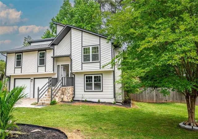 1st image of 10175 Old Woodland Entry Ne, Johns Creek, GA 30022 | MLS# 7823334