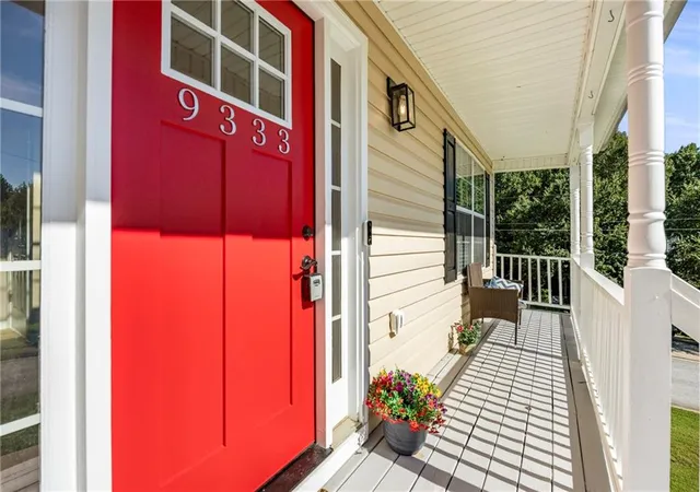 Photo 4 of Sale Pending at 9333 Melody Cir SW, Covington, GA 30014 | MLS# 7821748 | Listing updated on 2026-09-05