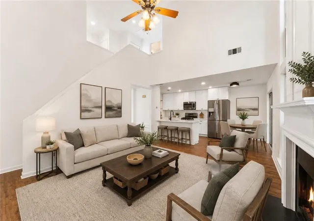 2nd image of 621 Lullingstone Dr Se, Marietta, GA 30067 | MLS# 7785199