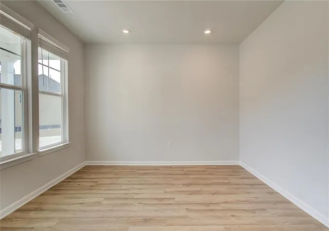 Photo 3 of Single family home for sale at 716 Dunlake Way, Locust Grove, GA 30248 | MLS# 7819595 | Listing updated on 2026-09-11