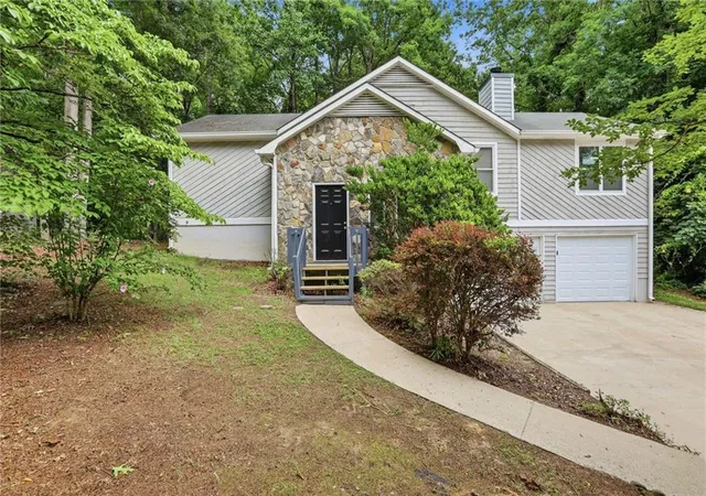 Homes for sale in Douglasville, GA | 7778 Mountain Creek Wy, Douglasville, GA 30134 | MLS# 7794585
