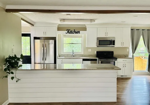 Photo 2 of Single family home for sale at 105 Tall Tree Rd, Athens, GA 30606 | MLS# 7798559 | Listing updated on 2026-08-17