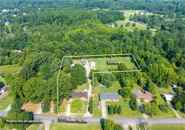 1st image of 171 Walker Rd Nw, Cartersville, GA 30121 | MLS# 7799629