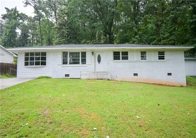 2nd image of 345 Forest Valley Rd Sw, Lawrenceville, GA 30046 | MLS# 7802937