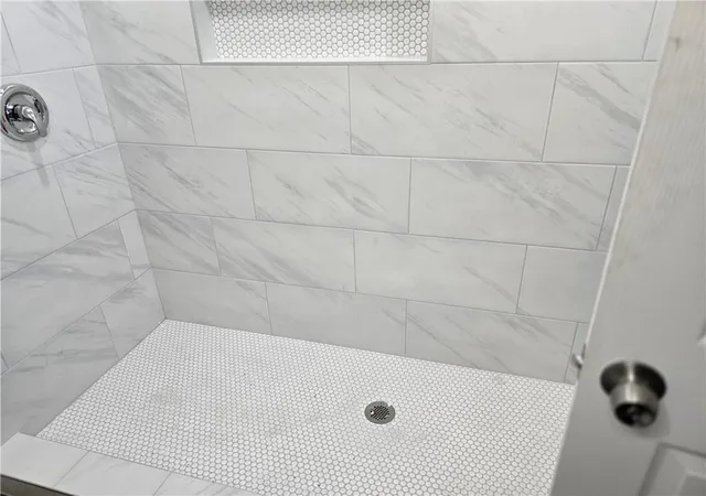 5th image of 345 Forest Valley Rd Sw, Lawrenceville, GA 30046 | MLS# 7802937